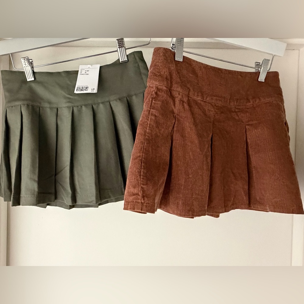 H&M Kids Bundle Girls 2 Skirts Size 10 Pleated Skirt Brown Corduroy Olive Green